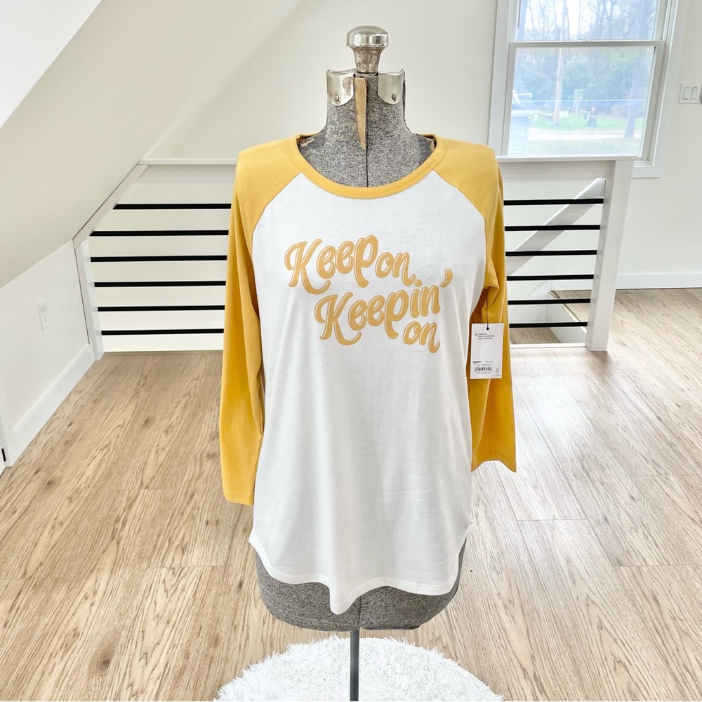 NWT XS S graphic tee Keep On Keeping On graphic baseball style tea shirt